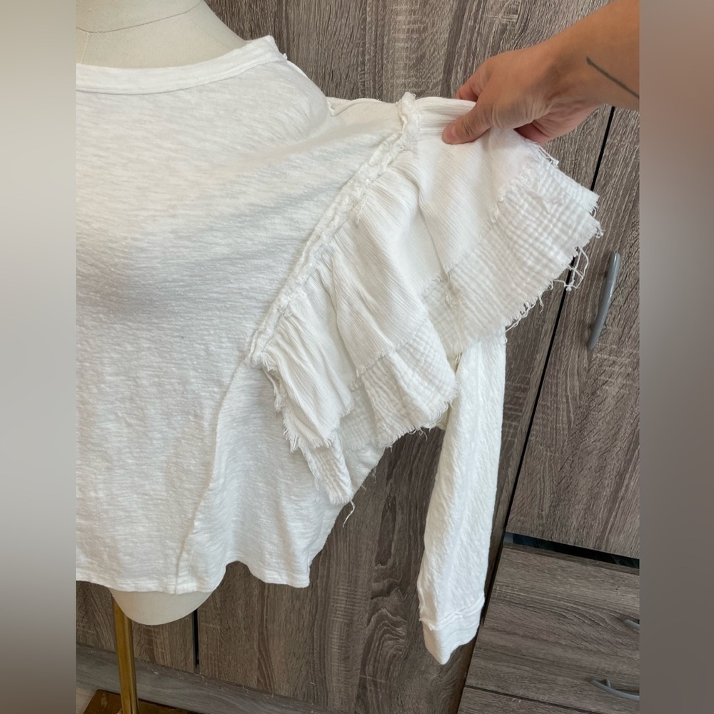 VICI - Amazing Oversized White Sweater with Boho layered Sleeves and raw seams. - Picture 2 of 10